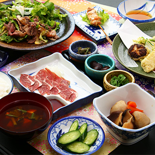 こだわりの食材を手作りで