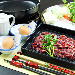 馬肉のすき焼き（桜鍋）
